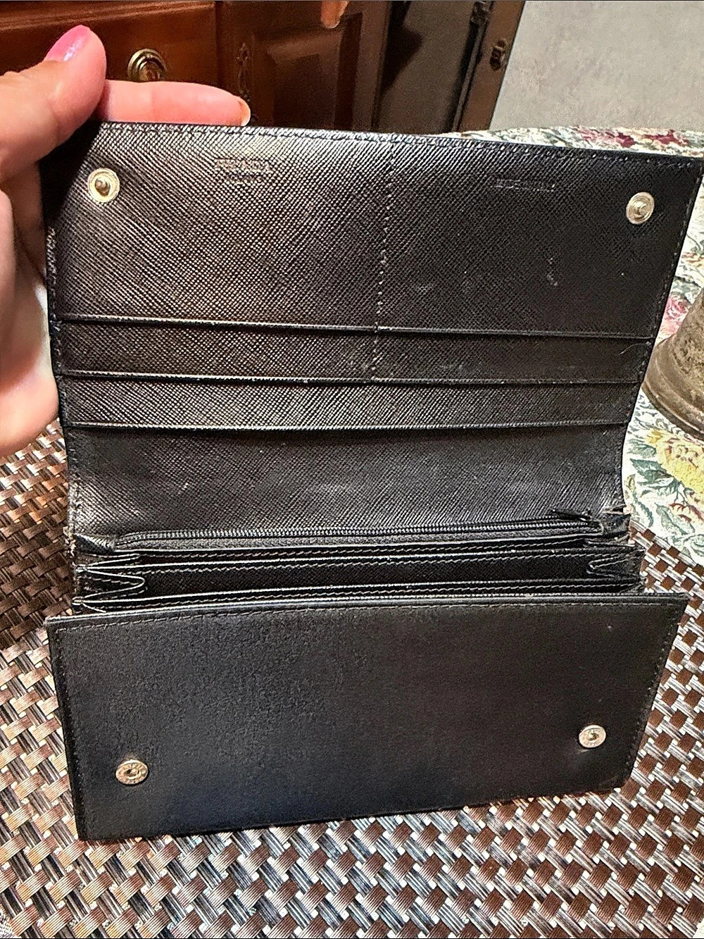 Prada Black Saffiano Leather Wallet - Picture 3 of 6